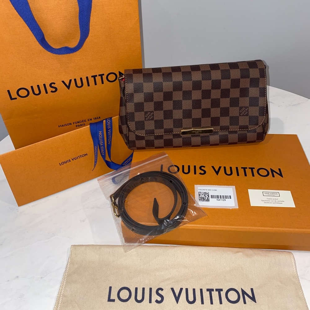 Louis Vuitton Favorite MM